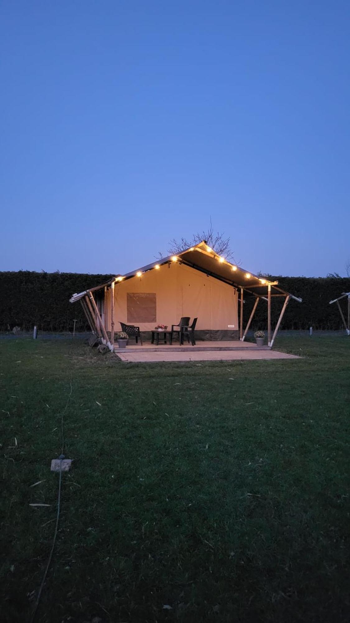 Luxe tent Minicamping Buitenlust *